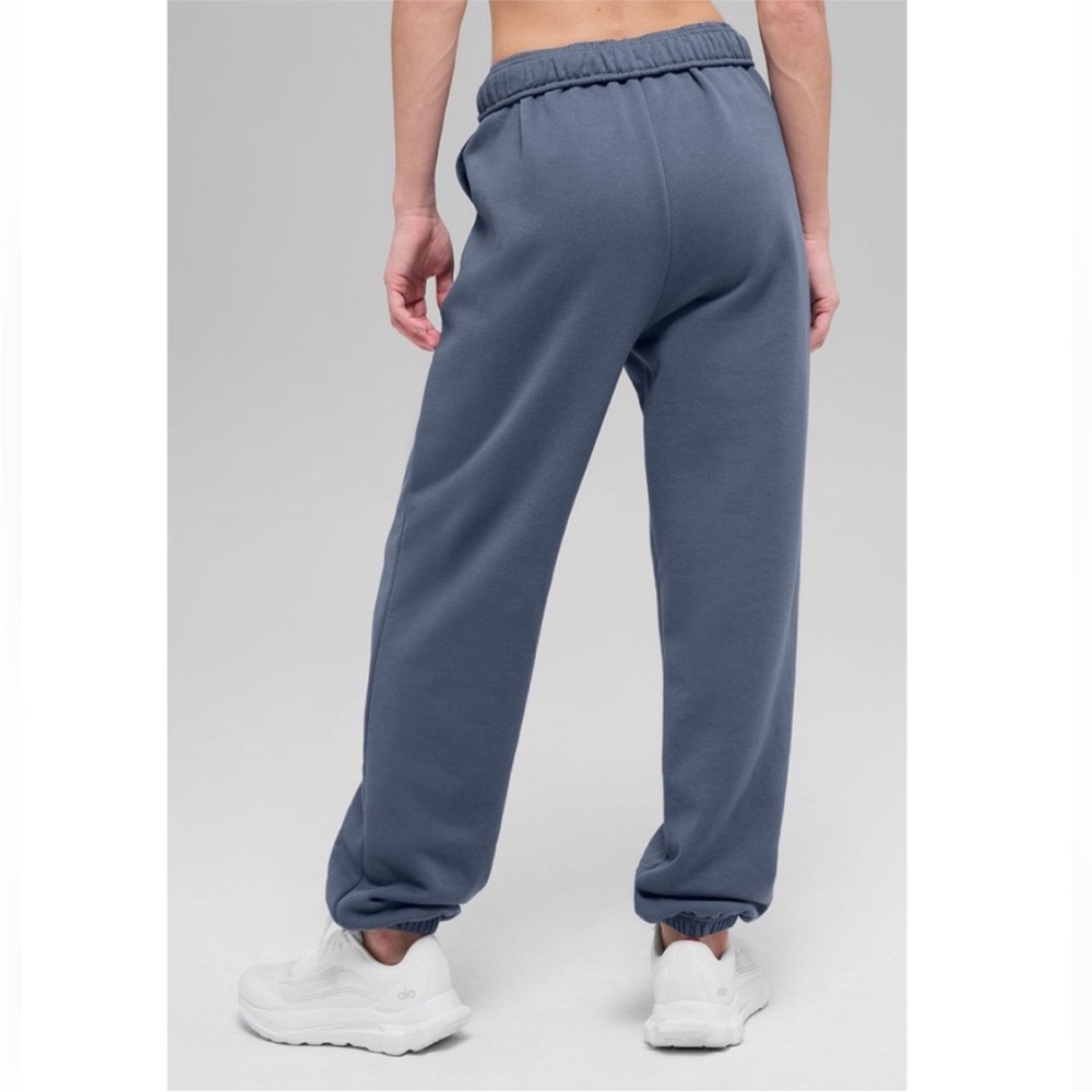 NWT XS ALO Yoga Bluestone Sweatpants - Picture 3 of 5